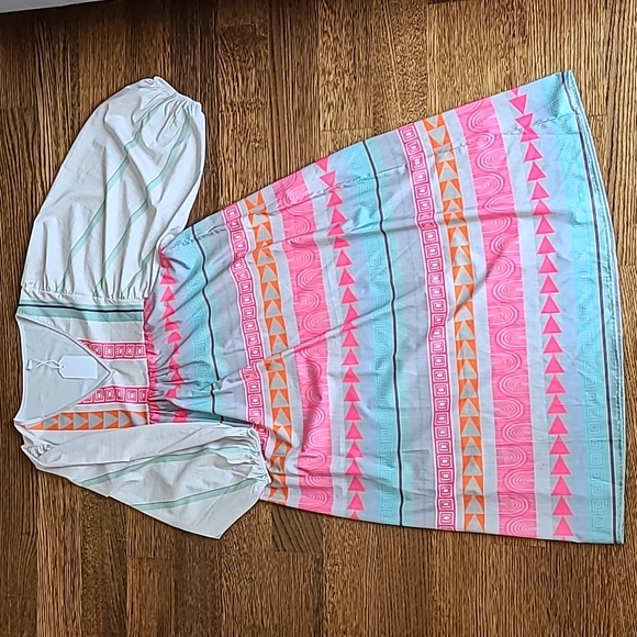 Patterned dress - Picture 1 of 3